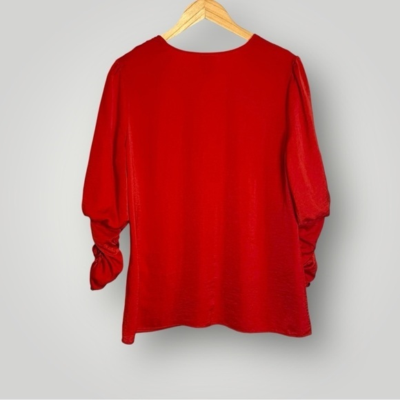 CAbi Aurora Cinch Sleeve Blouse Size Medium V Neck Bright Red Polyester - Picture 7 of 12